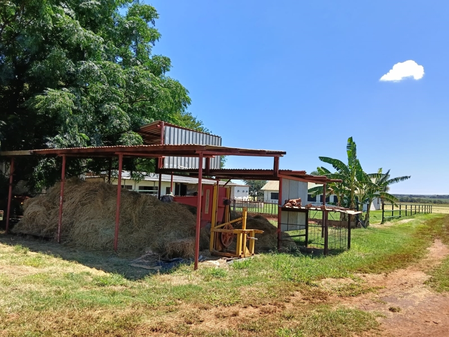 8 Bedroom Property for Sale in Brits Rural North West